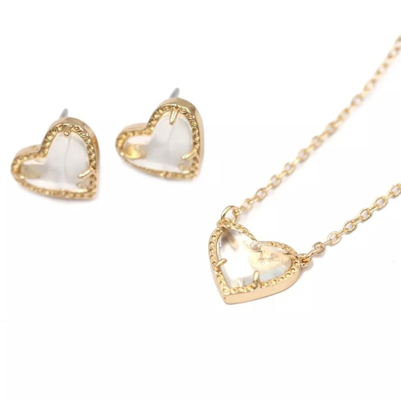 Gold with Mother of pearl  Necklace & Earring S… - Picture 1 of 4